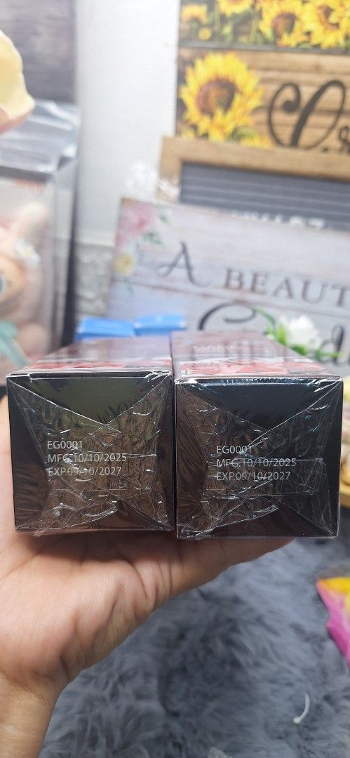 The Elf Nano White Dose Premium White Plus 5th Anniversary (Category: Face Care) located in Manila. Submitted by chavezmade78698 (Listing ID 1446445512, Image 2). Description: - 2 boxes of The Elf Nano White Dose - 5th Anniversary Edition - Premium White Plus formula for brighter skin - Expiry dates clearly shown in photos 2pcs take all 2027 exp d. made in thailand orig. .