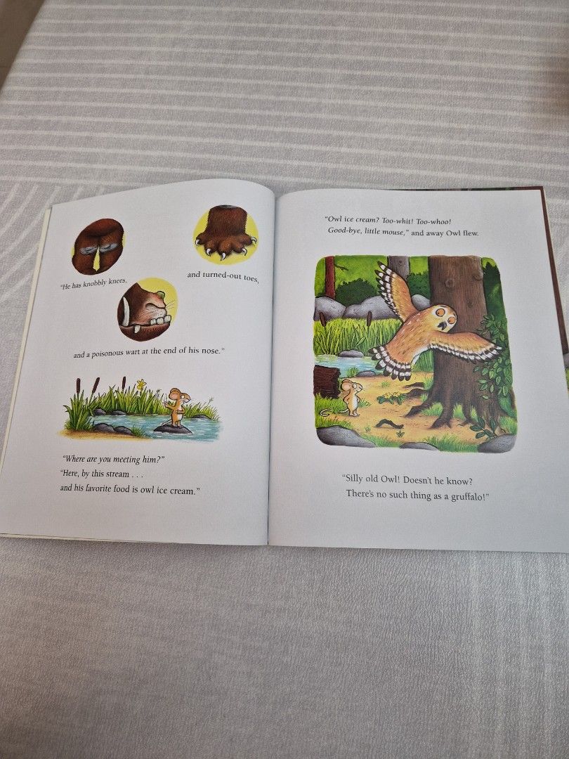 The Gruffalo （分類：兒童書籍）位於 Hong Kong。 由 russssrusss 提交（商品編號 1446491676，圖片 2）。簡介： Julia Donaldson 嘅經典故事，Axel Scheffler 畫嘅圖。講一隻小老鼠點樣用想像出嚟嘅格魯法羅嚇走敵人。故事好得意，小朋友一定鍾意。。