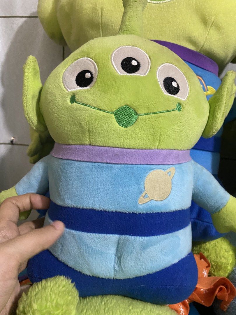 Toy Story Alien Stuffed Toy (Category: Plushies & Soft Toys) located in Caloocan City. Submitted by jaylynabayon (Listing ID 1446527958, Image 3). Description: .