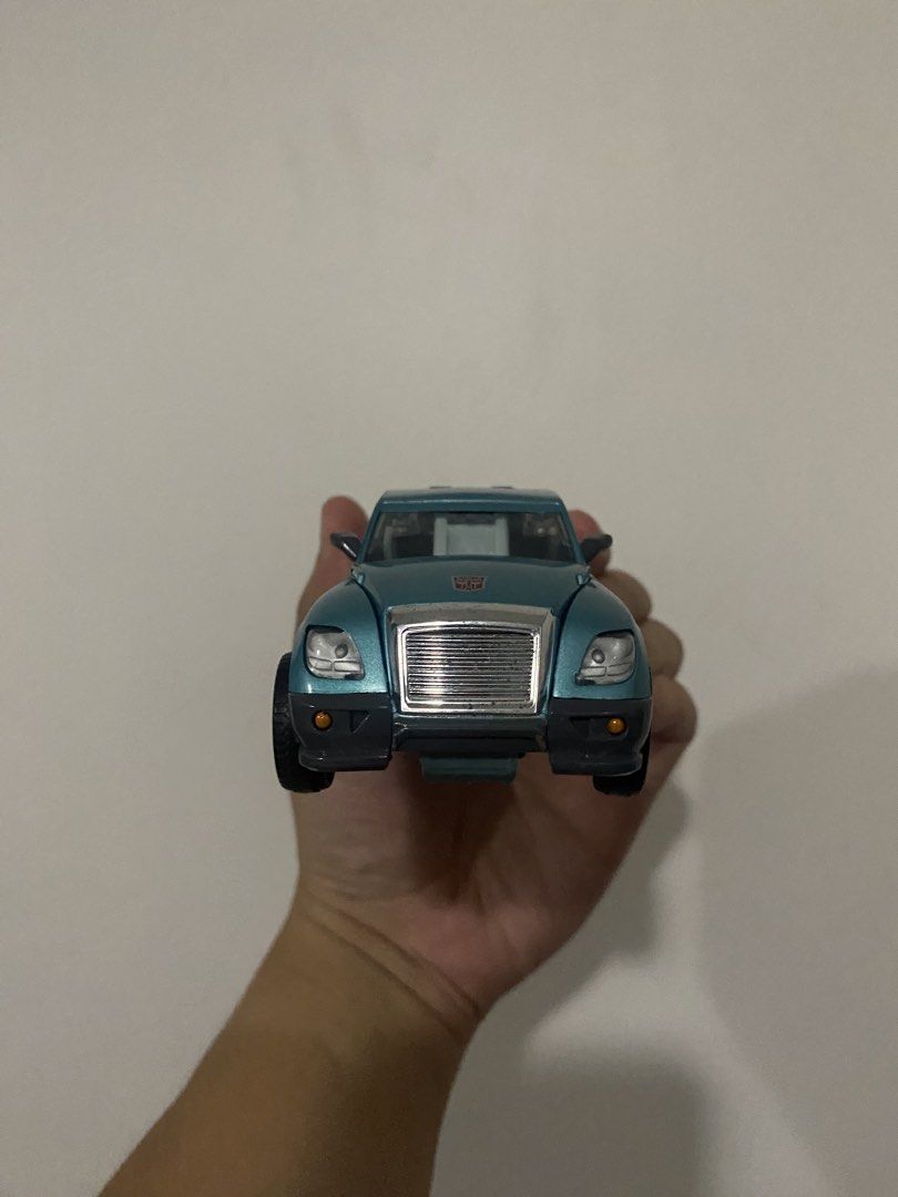 Transformers: Generations: Deluxe Class: Sergeant Kup (from Takara Tomy Autobots Warriors three-pack) (Category: Figurines & Statues) located in Cainta. Submitted by rspbsms17 (Listing ID 1446506036, Image 2). Description: Complete; WYSIWYG RFS: preference for the Studio Series mold LOC: Mandaluyong MOP: GoTyme; GCash, BPI, BDO Delivery: Grab, Lalamove, LBC (for longer distances); SF c/o buyer Meetups: Greenbelt, Glorietta, Landmark, SM Makati on