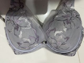 (Category: ) located in . Submitted by cutifyjean (Listing ID 1446534637, Image 1). Description: .