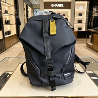 (Category: ) located in . Submitted by fascinating.premium.bag.mall (Listing ID 1446434951, Image 1). Description: .