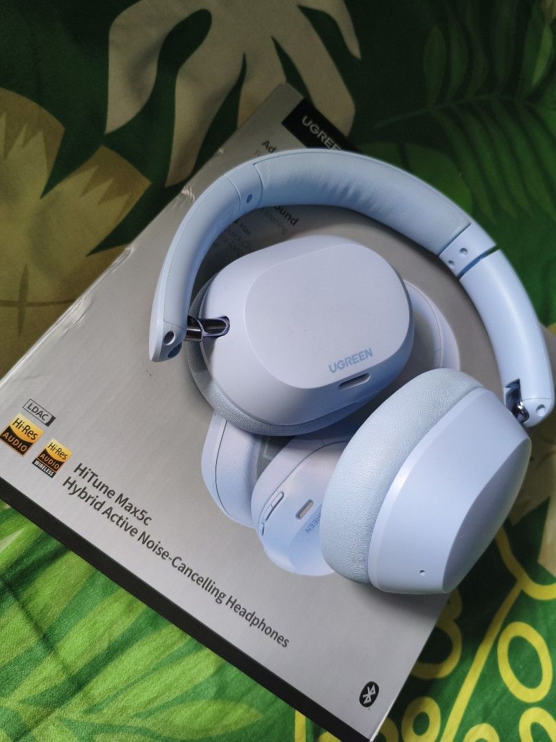 Ugreen HiTune Max 5c (Category: Headphones & Headsets) located in Caloocan City. Submitted by zachyjyrocy (Listing ID 1446378178, Image 1). Description: Ugreen HiTune Max5c Hybrid Active Noice Canceling Headphone 700php no issue north Caloocan open for pick up shipping via lalamove .