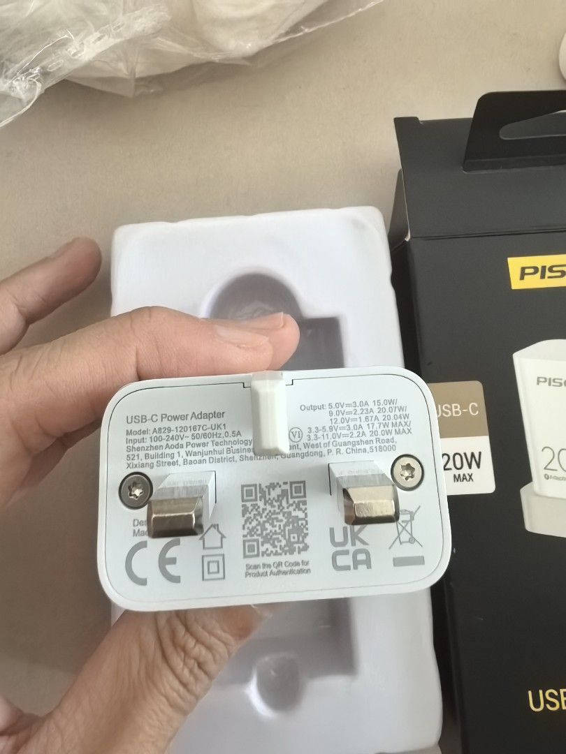 USB C Power Adaptor494751414108835841