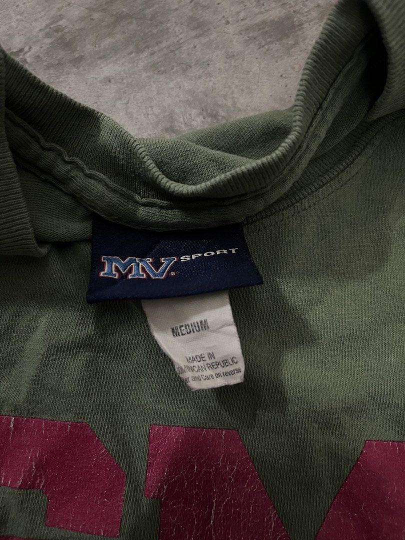 Usmc (Category: Formal Shirts) located in Johor Bahru. Submitted by murad1994 (Listing ID 1446529269, Image 3). Description: Pit 19 Lbuh 27 Jhit Double Stich Bebs Tulg Tepi Kain 100 Condition 9/10.