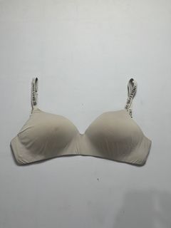 (Kategori: ) berada di . Dikirim oleh siput_secondbrand (ID iklan 1446524349, Gambar 1). Deskripsi: .