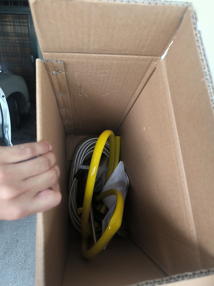 Water pressure washer (Category: Gardening Tools & Ornaments) located in Kuala Lumpur. Submitted by mightystorm.4bc966 (Listing ID 1446366216, Image 3). Description: - Water pressure washer - Excellent for cleaning tasks - High performance - Available for meetups at The Intermark, KL.
