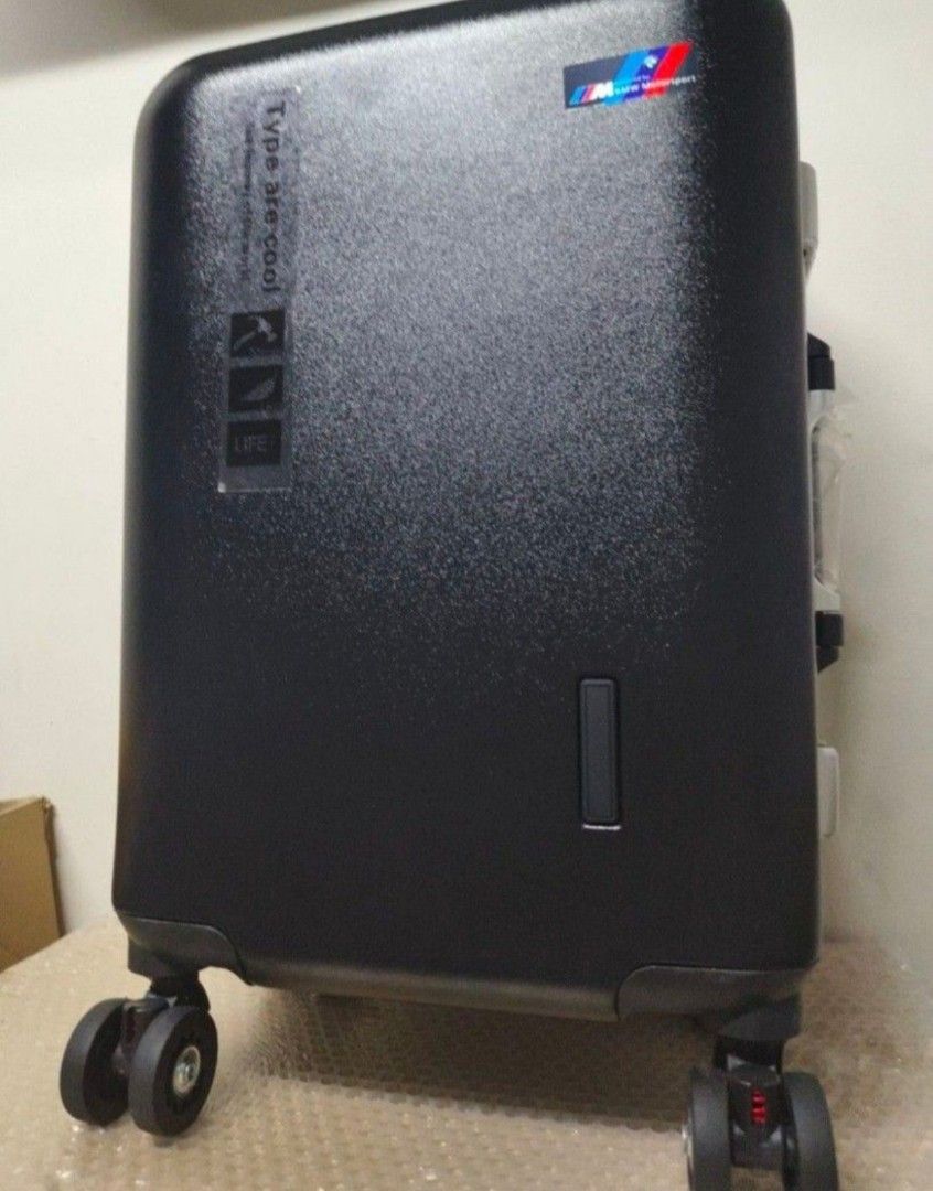 Waterproof Hard Case Luggage (Category: Luggage) located in Quezon City. Submitted by gadgetsun (Listing ID 1446354904, Image 2). Description: hard case luggage - Sleek black design. - Effortless 4-wheel spinner system for easy maneuverability. - Durable reinforced aluminum strip on the side. - Ample interior space, perfect for short trips or extended vacations..