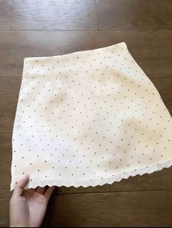 (Category: ) located in . Submitted by 2222__ (Listing ID 1446494398, Image 1). Description: .