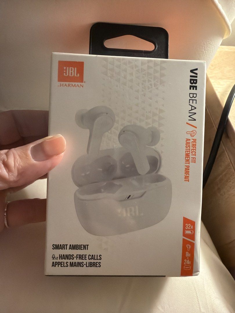 Wireless Earbuds White
