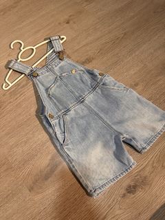 (Category: ) located in . Submitted by relovetheclothes (Listing ID 1446505230, Image 1). Description: .