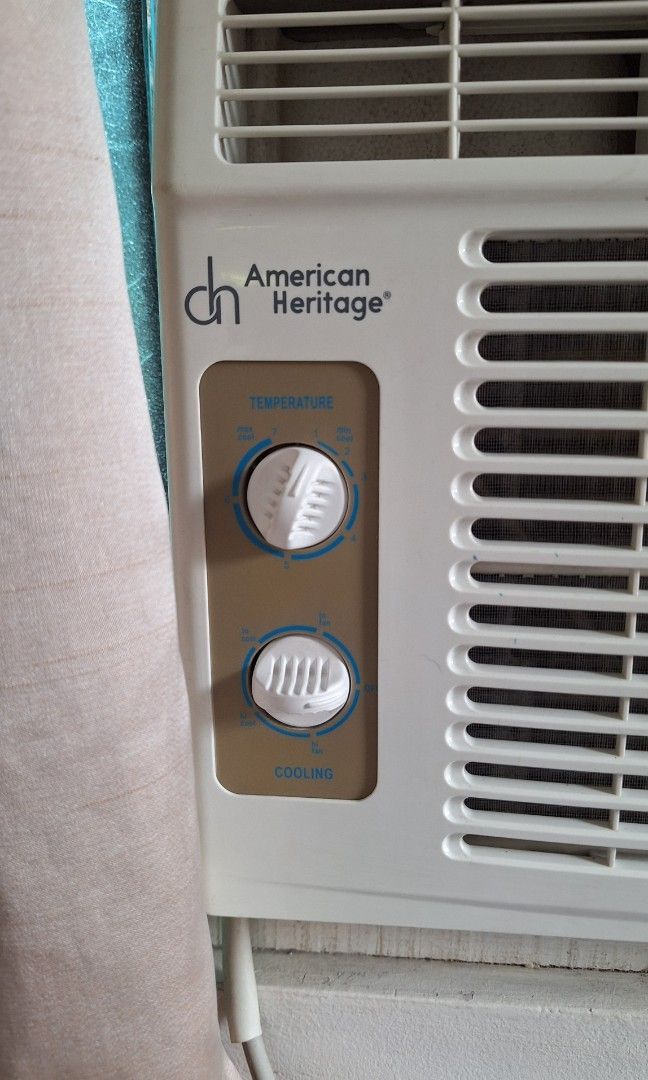 0.5hp American Heritage Window type Aircon (Category: Everything Else Others) located in Manila. Submitted by eunwoo2025 (Listing ID 1446577874, Image 2). Description: American Heritage 0.5hp No History of Repair Clean and Cold 100% Excellent Condition pwede magsama ng Aircon Technician para icheck. 5,500 fixed price.