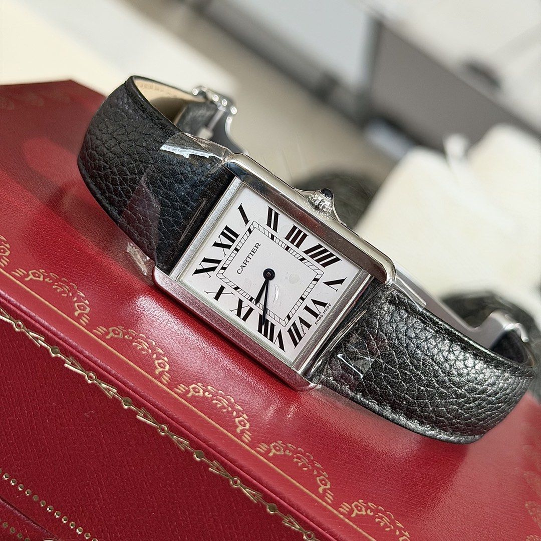 2019 Cartier Tank Solo Large (Category: Men's Watches) located in Paranaque City. Submitted by adom21 (Listing ID 1446624483, Image 2). Description: FOR SALE ⌚️🪹 2019 Cartier Tank Solo Large Ref WSTA0028 9.7/10 Mint Condition Foreign AD 2019 Large Quartz Box and card Price: P198,000 Negotiable Meetups and viewing by appointment. Open for viewing in greenhills. Facebook & Instagram - Watch Nest PH PM for inquiries ✉️ .