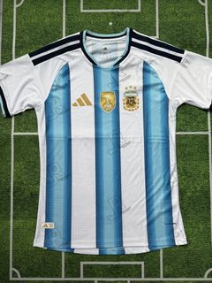 (Category: ) located in . Submitted by locker_jerseyroom (Listing ID 1446660980, Image 1). Description: .