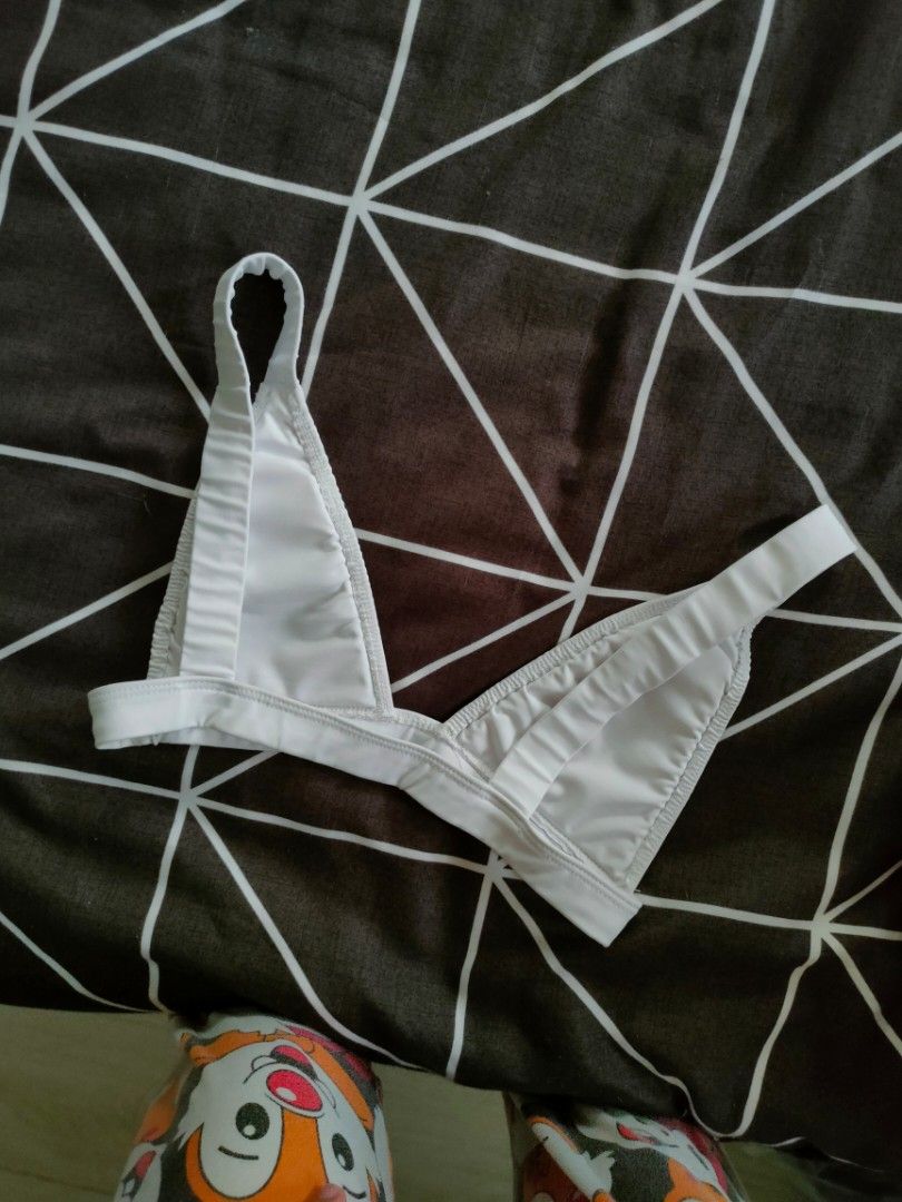 2 Piece Top Swimsuit White (Category: Undergarments & Loungewear) located in Manila. Submitted by thatstyle (Listing ID 1446552879, Image 2). Description: - With Pads - Bra Size Cup A, size 30-32 - Stretchy material for comfort - Maganda fit - Clean and ready for a new owner.