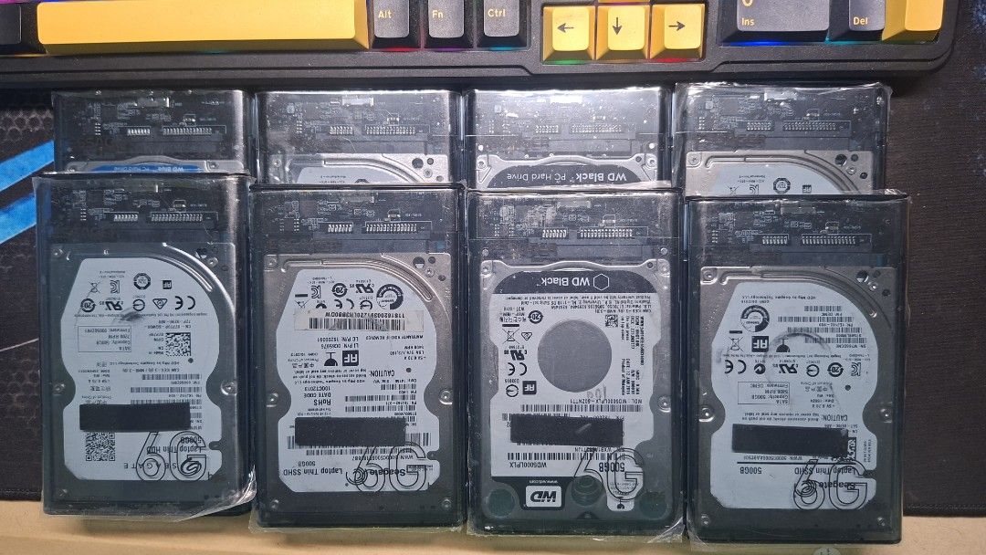 500gb External Hard Disk Usb 3.0 Cable (Category: Hard Disks & Thumbdrives) located in Pasig City. Submitted by masterkevinkarl (Listing ID 1446674989, Image 1). Description: 500gb External Hard Disk Usb 3.0 Cable Used 500gb Drives 100% Health Assorted Brand Essager Transparent USB 3.0 Cable Also available 1tb = 1400 pesos Pickup or Lalamove, Cainta.