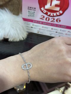 （分類：）位於 。 由 360_Luxury 提交（商品編號 1446604761，圖片 1）。簡介： 。