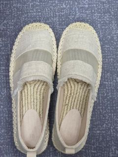 （分類：）位於 。 由 eiinniiw 提交（商品編號 1446616177，圖片 1）。簡介： 。