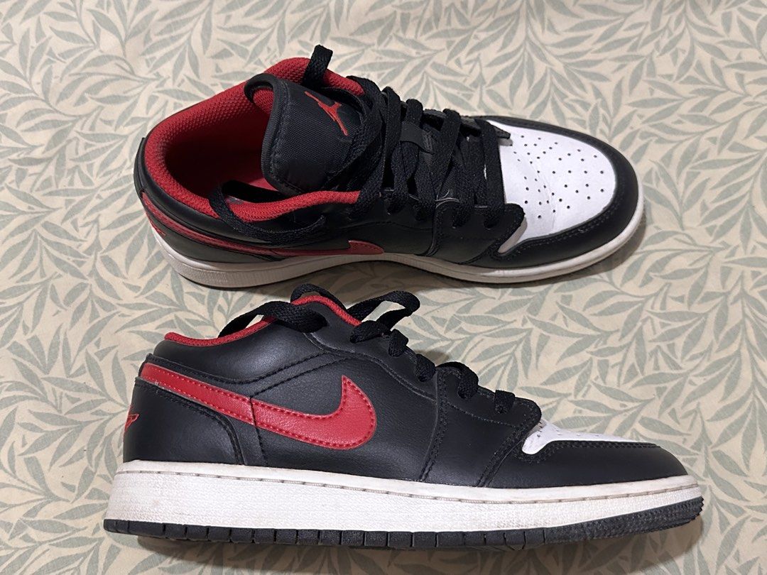 Air Jordan 1 Low TD Black Red White (Category: Sneakers) located in Bauang. Submitted by kristeyn (Listing ID 1446549241, Image 2). Description: - Air Jordan 1 Low TD - Colorway: Black, Red, and White - Size: 5/ 22.5 CM - Includes original box - Almost new .