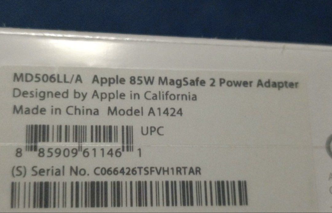 Apple 85W MagSafe 2 Power Adapter (Category: Chargers & Cables) located in Baguio. Submitted by beygyuu (Listing ID 1446506004, Image 3). Description: - Original Apple 85W MagSafe 2 Power Adapter - Specifically designed for compatible MacBook models - Ensures reliable and efficient charging - Essential power source for your device -working.