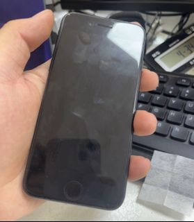 Apple iPhone SE3