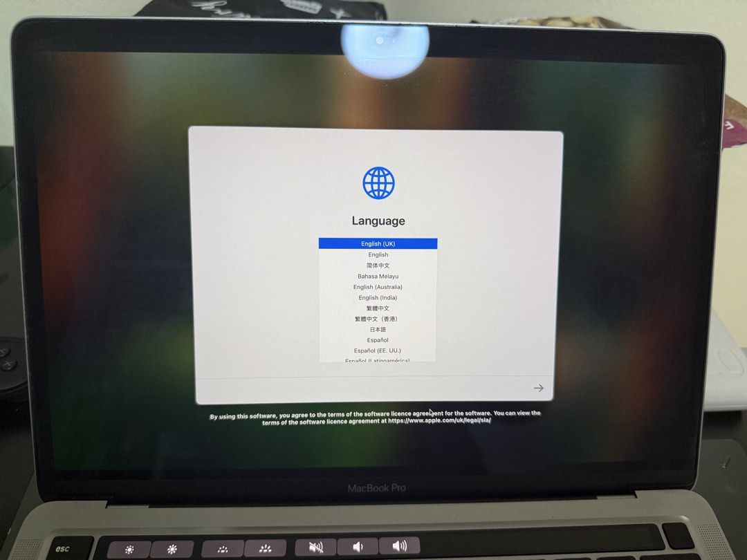 Apple MacBook Pro 13-inch495590622857144322