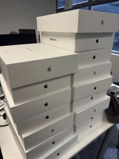 Apple MacBook Pro 盒507968075093790720