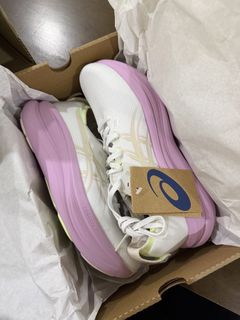 ASICS GEL-NIMBUS 28 WOMEN, Women's Fashion, Footwear, Sneakers on Carousell