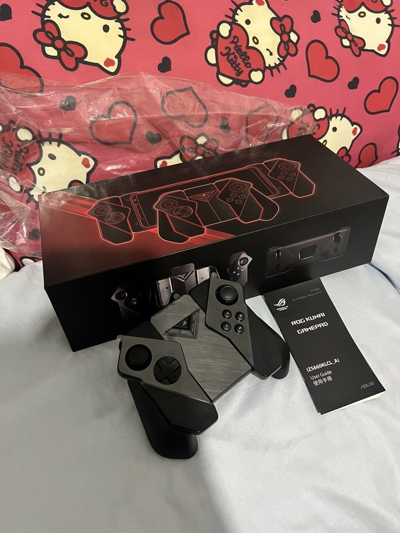 ASUS ROG Kunai Gamepad Controller (Category: Controllers) located in Manila. Submitted by sapphic_nyx0715 (Listing ID 1446623791, Image 3). Description: - ROG Kunai Gamepad - Perfect for mobile gaming - Includes original box - All original accessories included - Warranty card and user guide present - Good as new, used only for testing - Location: North Caloocan - SF c/o buyer.