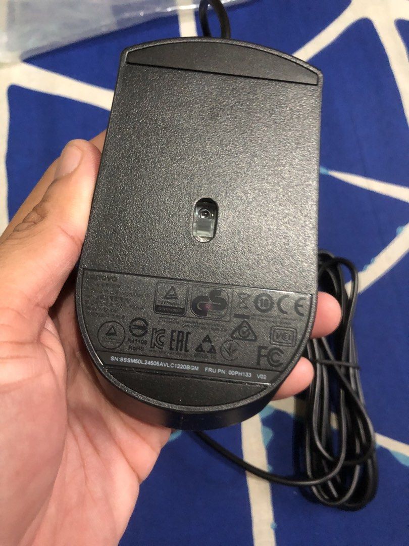Authentic Lenovo Mouse (Category: Mouse & Mousepads) located in Quezon City. Submitted by markgolveo (Listing ID 1446629610, Image 3). Description: Authentic Lenovo Mouse As good as new opened only for inspection Working properly .