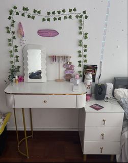 (Category: ) located in . Submitted by shelleyhood (Listing ID 1446562261, Image 1). Description: .