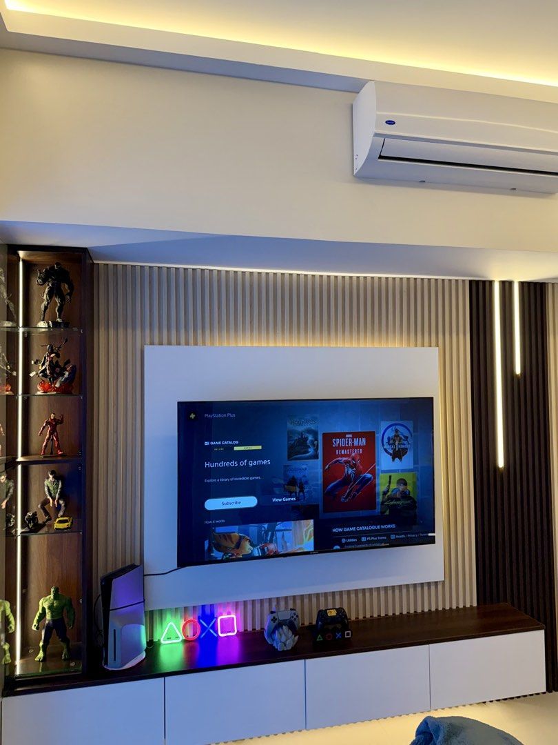 BGC Staycation Airbnb booking (Category: Apartments & Condos) located in Taguig. Submitted by modestasuites (Listing ID 1446637948, Image 3). Description: Stay in the heart of Uptown BGC at this newly furnished 1 bedroom unit with a 55” Smart TV, 300 Mbps WiFi, and self check-in. The space is gaming-inspired, complete with PlayStation 5 Pro 30th Anniversary Limited Edition w/ PS Plus Extra subscription for hundred of game choices! airbnb.com/h/bg
