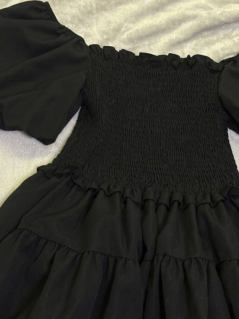 Black cutesy dress (Category: Dresses) located in Manila. Submitted by oooreooooo (Listing ID 1446713164, Image 2). Description: .
