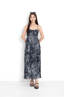 (Category: ) located in . Submitted by shoptillyoudrop_ (Listing ID 1446559294, Image 1). Description: .