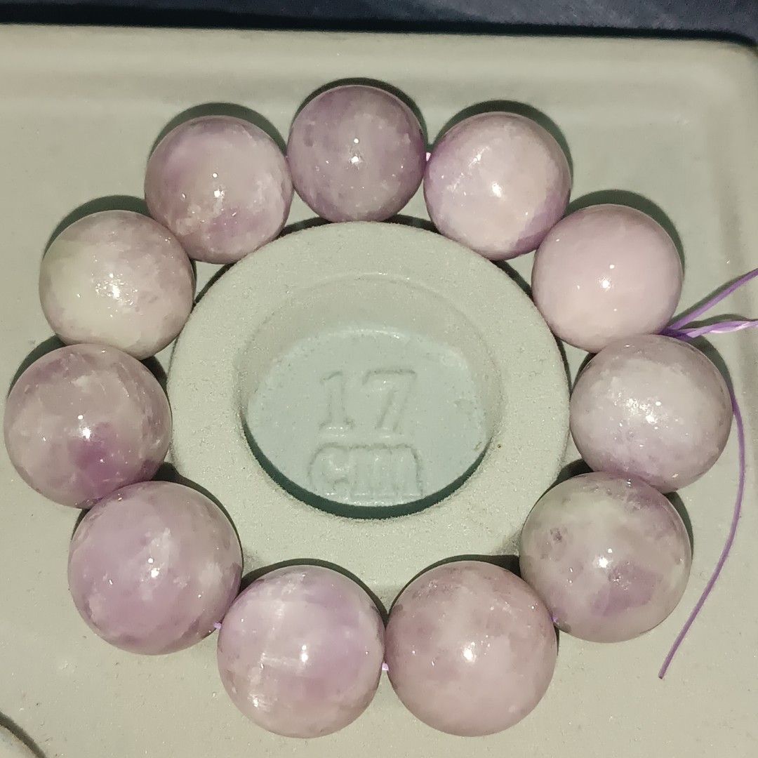 Bracelets (Category: Bracelets) located in Kuala Lumpur. Submitted by alise_crystal (Listing ID 1446678093, Image 3). Description: Price from RM15-RM208, interested inbox.