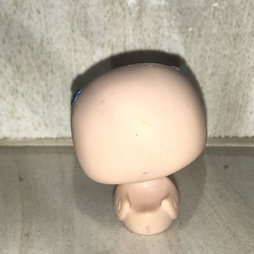 Bratz Little Angelz Swan (Category: Kids Toys) located in San Mateo. Submitted by chins_collectibles (Listing ID 1446598061, Image 3). Description: .