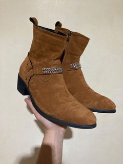 (Category: ) located in . Submitted by clothes_jo (Listing ID 1446577578, Image 1). Description: .