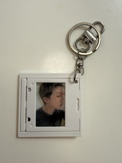 （分類：）位於 。 由 mikrokosmos91 提交（商品編號 1446708089，圖片 1）。簡介： 。