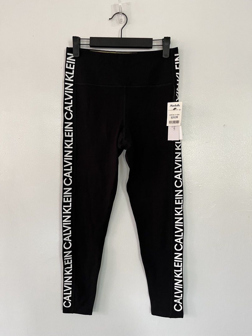 Calvin Klein Performance Premium Double Waistband Size M (Category: Activewear) located in Marikina City. Submitted by taylorm31 (Listing ID 1446612343, Image 1). Description: - Black Calvin Klein Performance leggings - White branded taping down the sides - Made with comfortable stretch fabric - Double Waistband - Ideal for workouts or casual wear - Size Medium - Length 33.25" - With tag - Retail Ph3,800 ( selling 1,800 ) .