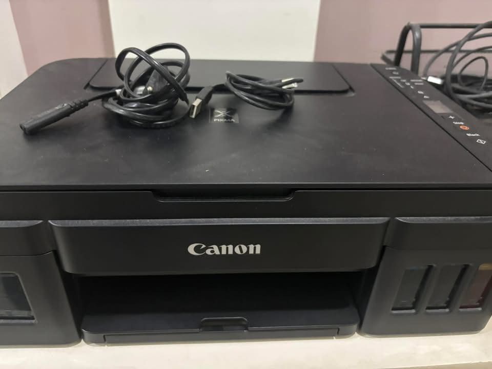 Canon Pixma (Category: Printers, Scanners & Copiers) located in Calumpit. Submitted by gadona (Listing ID 1446675233, Image 1). Description: For sale used printer. 3-1 (printer,scanner,copier) In good condition. Used for 2yrs (if may exam lang or project or magphotocopy lang).