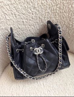 (Category: ) located in . Submitted by chicluxury (Listing ID 1446585443, Image 1). Description: .