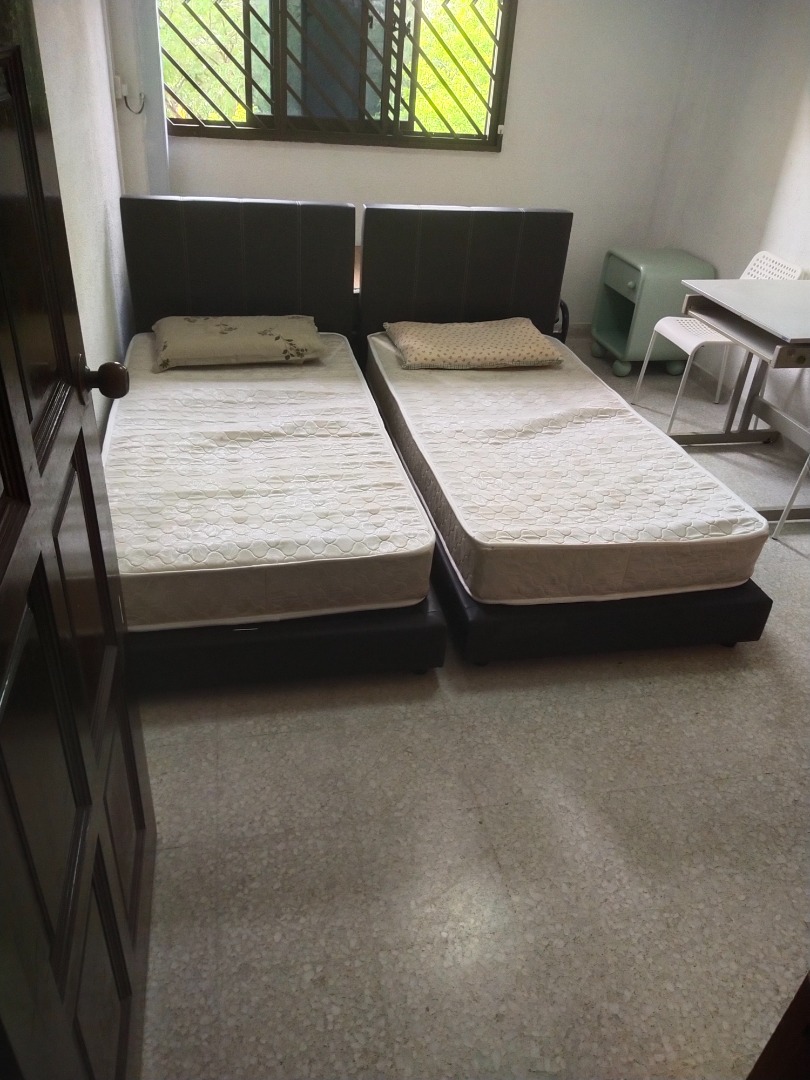 (Category: ) located in . Submitted by yc_zhang (Listing ID 1097007412, Image 1). Description: .