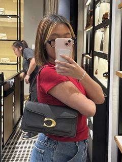 (Category: ) located in . Submitted by basicapparel (Listing ID 1446662110, Image 1). Description: .