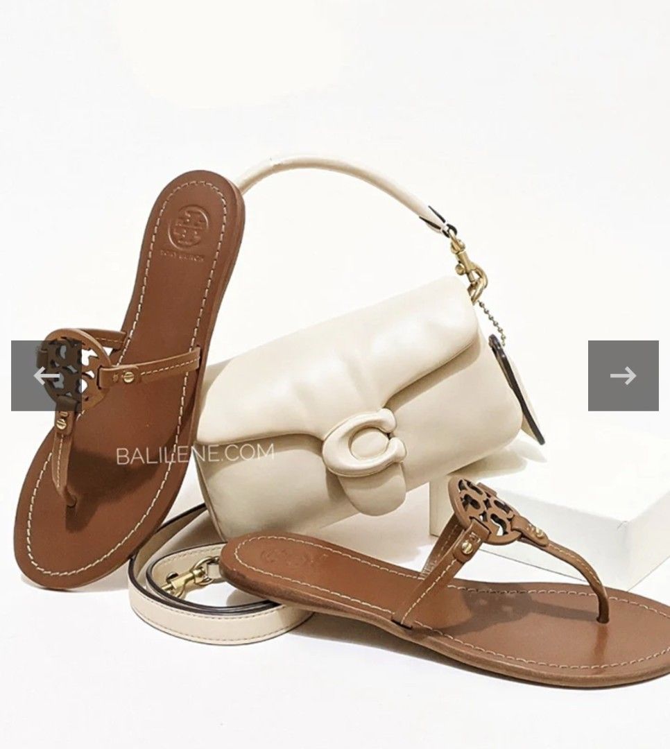 COACH TABBY PILLOW MINI IVORY SIZE 18 (Kategori: Tas & Dompet Wanita) berada di Tangerang. Dikirim oleh pernahsayang.store (ID iklan 1446603473, Gambar 2). Deskripsi: BUKAN BARANG ORIGINAL tapi Bahan sudah 100% sama seperti original, leather lembut kenyoi hardware YKK45, emboss COACH, QR bisa discan masuk ke website Made in Vietnam Barang Factory Outlet harga beli 1.1xx.xxx Ada minus terkelupas dikit bagian logo krn disimpan di dalam box Full Set