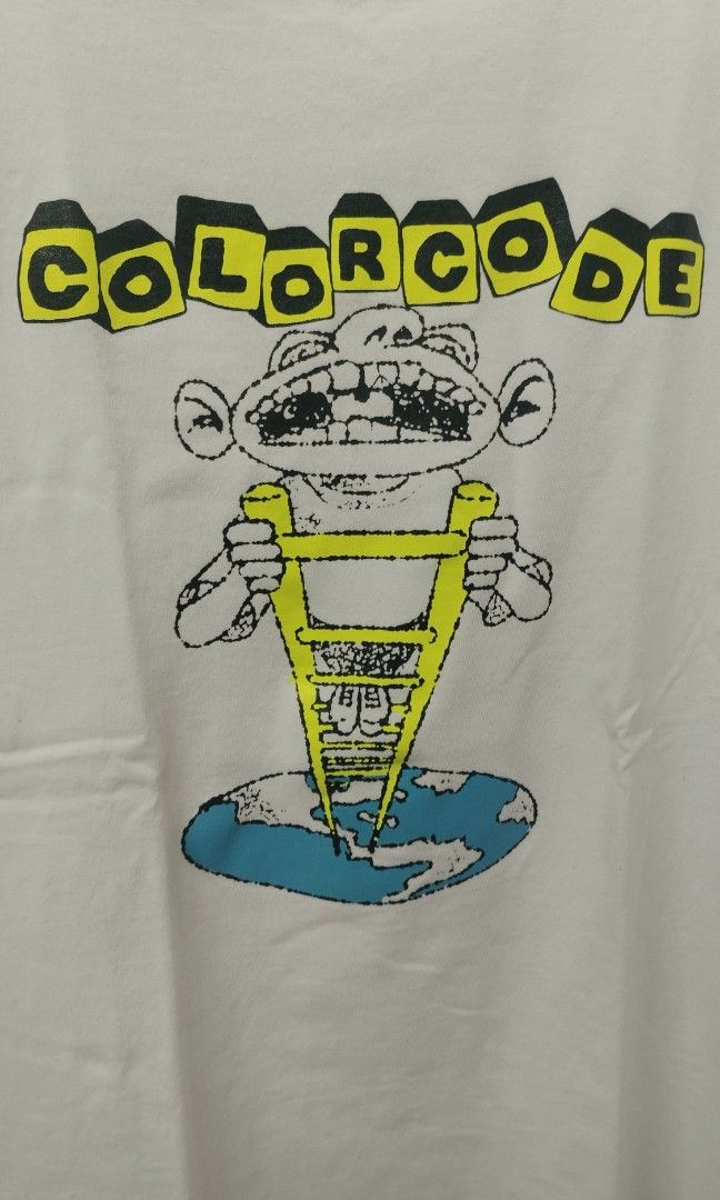 Colorcode - Sumatra Tour 2025 "Emo, Pop Punk, Rare, Kaos Band, Kaos Putih" (Kategori: Atasan) berada di Malang. Dikirim oleh SkinoftheScene (ID iklan 1446621890, Gambar 2). Deskripsi: Colorcode - Sumatra Tour 2025 Like New - Jarang pakai Minor Defect dari SSnya, pinhole kecil dibawah lengan SS Heavy White Size L - PxL (74.5 x 54.5) diskon = harga nett.