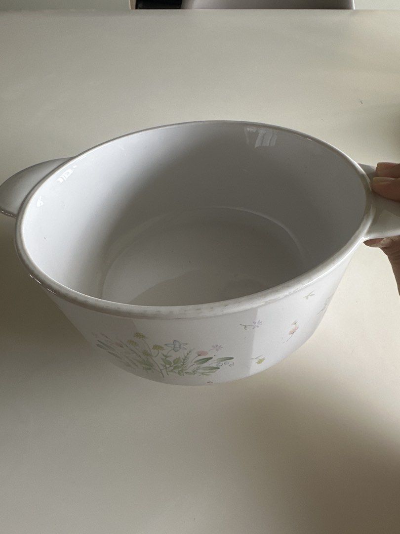 CorningWare casserole dish