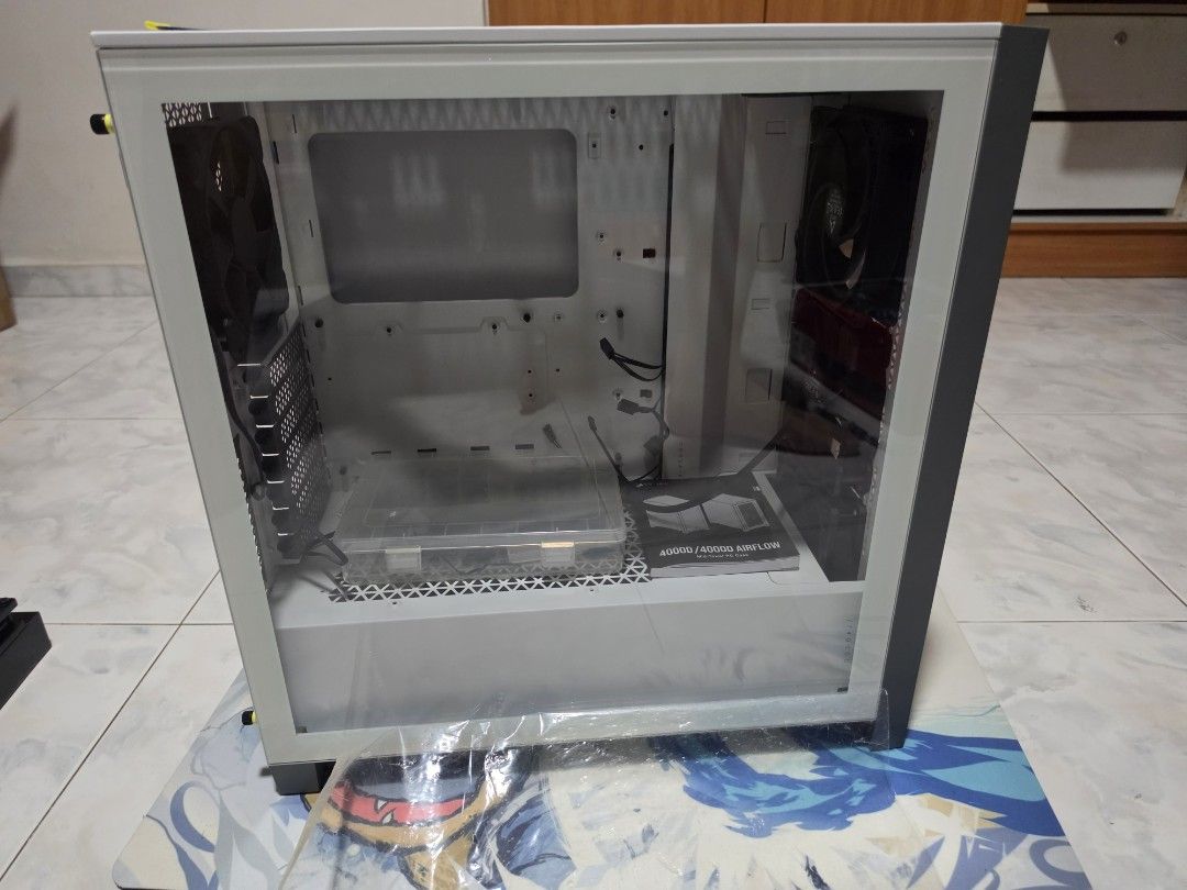 Corsair 4000D Airflow Mid-Tower ATX PC Case White with aio