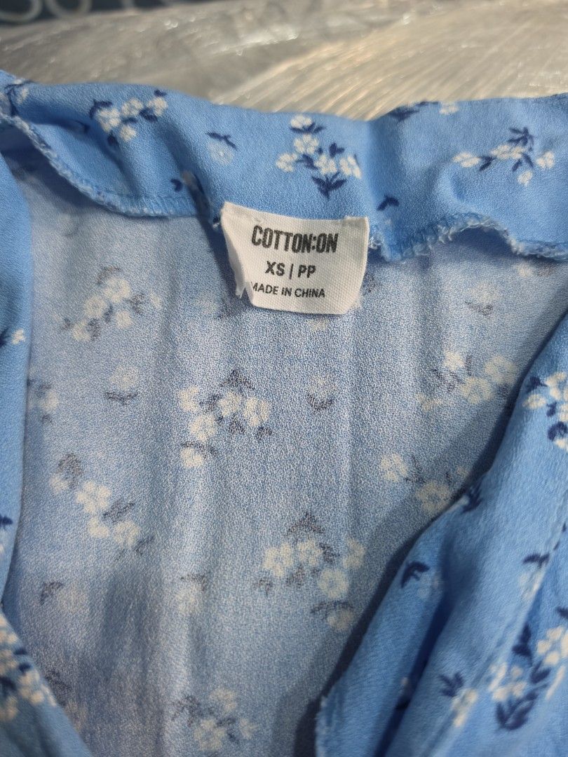 Cotton On Midi Dress (Category: Dresses) located in Taguig. Submitted by lpsc22 (Listing ID 1446628929, Image 3). Description: .