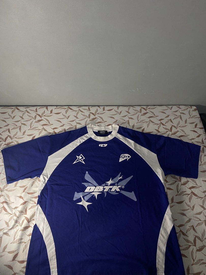 DBTK Royal Blue Graphic T-shirt (Category: Tshirts & Polo Shirts ) located in General Trias. Submitted by bergkitt (Listing ID 1446709020, Image 1). Description: - Royal blue t-shirt - White accents - Features DBTK logo and graphic designs - Made in Manila, PH - Quality goods Negotiablee🙌.