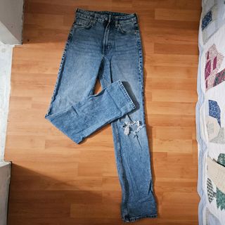 (Category: ) located in . Submitted by simplestashph (Listing ID 1446603064, Image 1). Description: .